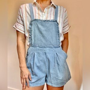 June & Hudson 100% Cotton Light Denim Overall
Shorts Romper Size S w/ Ruffles